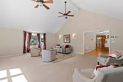49 Larson Ave, Leominster, MA 01453 - Photo 15