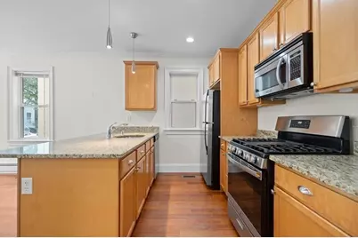 175 Elm St #1, Cambridge, MA 02139 - Photo 3