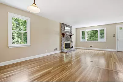 32 Wychwood Drive, Littleton, MA 01460 - Photo 9