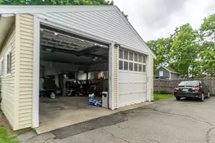 103 High St, Waltham, MA 02451 - Photo 17