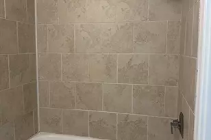 140 Chestnut St, Springfield, MA 01103 - Photo 7
