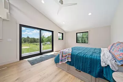 32 County St, Lakeville, MA 02347 - Photo 23