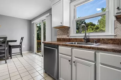 551 Hildreth St #27, Dracut, MA 01826 - Photo 15