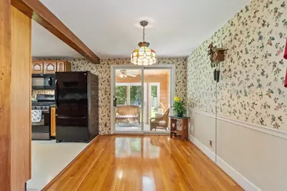 9 Oaklandvale Ave, Saugus, MA 01906 - Photo 13