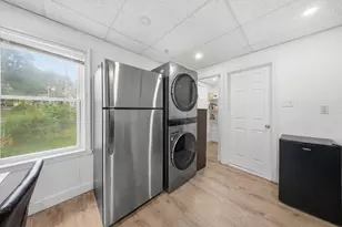 3 Brief St, Worcester, MA 01604 - Photo 5