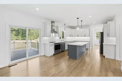 294 Salem Road, Dracut, MA 01826 - Photo 5
