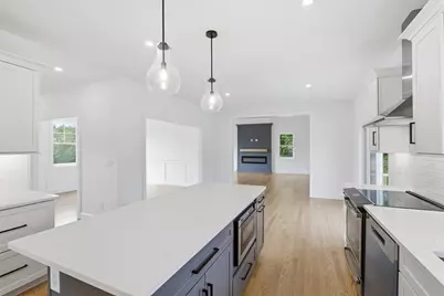 294 Salem Road, Dracut, MA 01826 - Photo 9