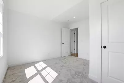 294 Salem Road, Dracut, MA 01826 - Photo 33