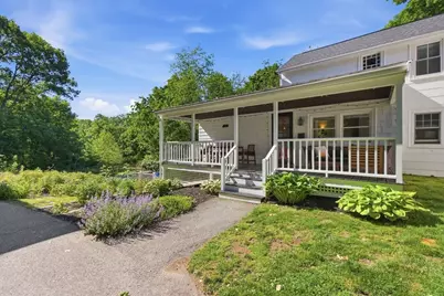 51 Grove St, Reading, MA 01867 - Photo 29