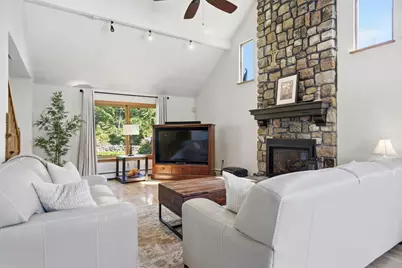 208 Chapman Rd, Tewksbury, MA 01876 - Photo 5