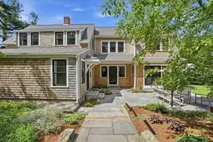 879 Tremont St, Duxbury, MA 02332 - Photo 1
