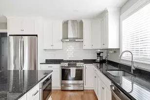 9 Blossom Dr, Plymouth, MA 02360 - Photo 9