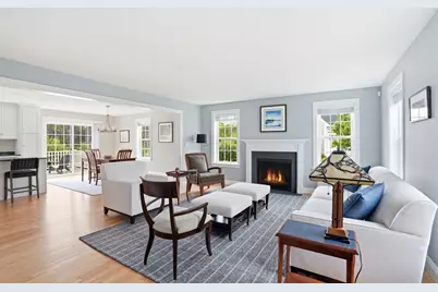 9 Blossom Dr, Plymouth, MA 02360 - Photo 3