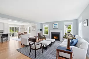 9 Blossom Dr, Plymouth, MA 02360 - Photo 3