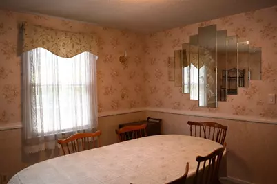 20 Exeter Street, West Springfield, MA 01089 - Photo 25