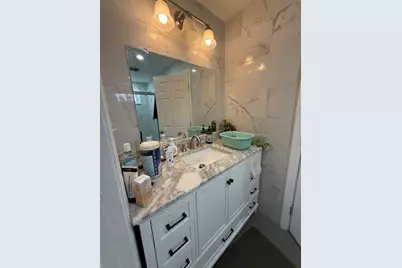 11 Webster St, Quincy, MA 02171 - Photo 9