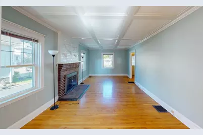 11 Webster St, Quincy, MA 02171 - Photo 3