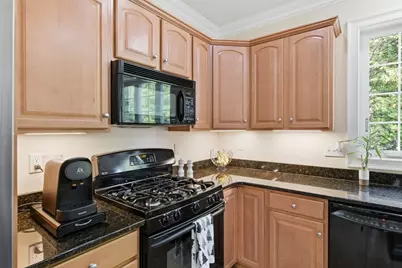 63 Caddyshack Dr, Chicopee, MA 01020 - Photo 13