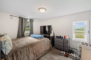 108 Cass St, Boston, MA 02132 - Photo 11