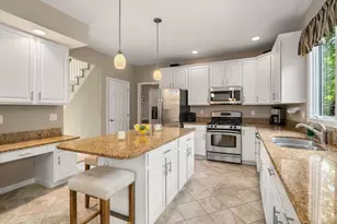 15 Winthrop Dr, Franklin, MA 02038 - Photo 9