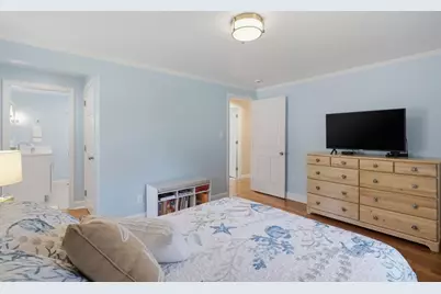 35 Kendrick Road, Wakefield, MA 01880 - Photo 11