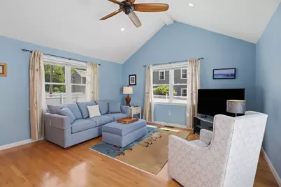 35 Kendrick Road, Wakefield, MA 01880 - Photo 3