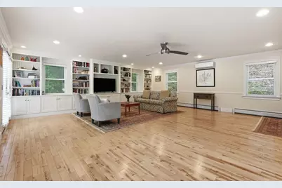32 Eunice Williams Dr, Greenfield, MA 01301 - Photo 13