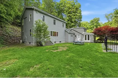 32 Eunice Williams Dr, Greenfield, MA 01301 - Photo 33