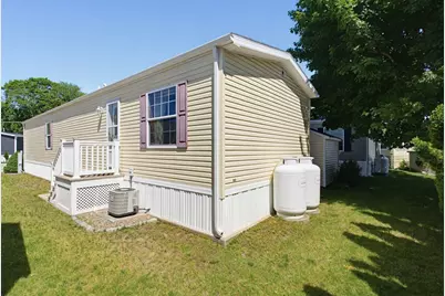 300 East Washington #11 NW, North Attleboro, MA 02760 - Photo 25