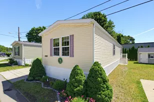 300 East Washington, North Attleboro, MA 02760 - Photo 29