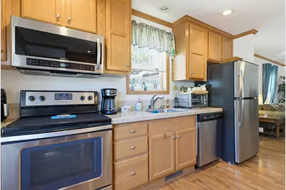 300 East Washington #11 NW, North Attleboro, MA 02760 - Photo 13