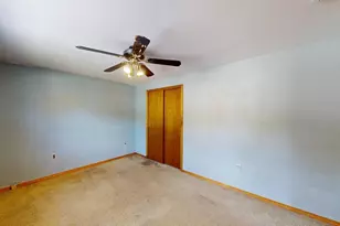 160 Burnham Rd, Lowell, MA 01852 - Photo 29