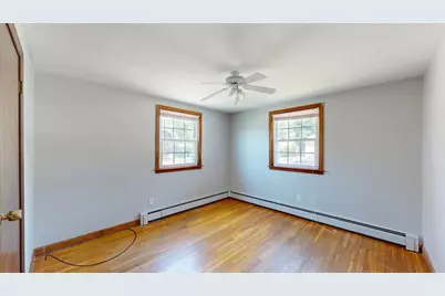 160 Burnham Road, Lowell, MA 01852 - Photo 25