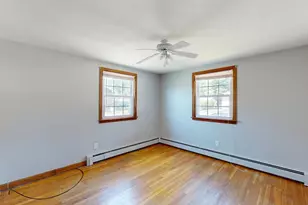 160 Burnham Rd, Lowell, MA 01852 - Photo 25