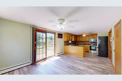 160 Burnham Road, Lowell, MA 01852 - Photo 15