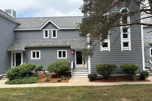 3 Fairway Ln, Blackstone, MA 01504 - Photo 1