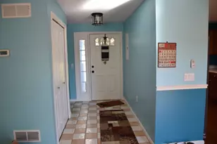 3 Fairway Ln, Blackstone, MA 01504 - Photo 5