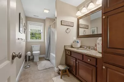 38 Woodley Ave, Boston, MA 02132 - Photo 23