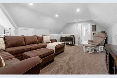 38 Woodley Ave, Boston, MA 02132 - Photo 29