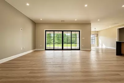 65 Marvel St, Swansea, MA 02777 - Photo 5