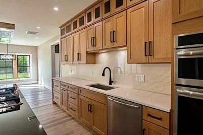 65 Marvel St, Swansea, MA 02777 - Photo 11