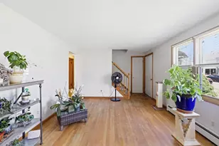 20 Felix St, Chicopee, MA 01020 - Photo 15