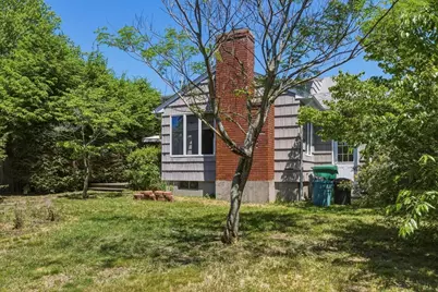 20 Felix St, Chicopee, MA 01020 - Photo 27
