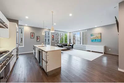 14 I St #3, Boston, MA 02127 - Photo 3