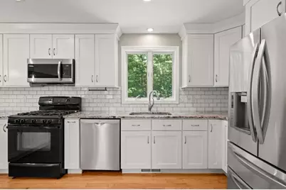 3 Poe Circle, Tyngsborough, MA 01879 - Photo 3