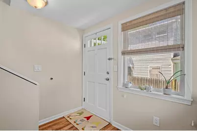 6 Lenox St #1, Beverly, MA 01915 - Photo 7