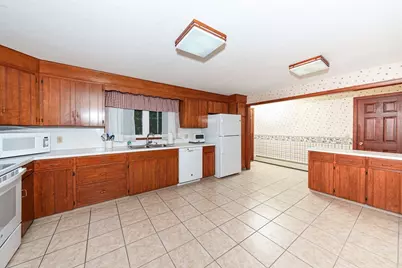 113 Hazel, Uxbridge, MA 01569 - Photo 3