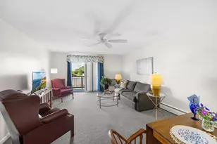 44 Lexington Ave, Gloucester, MA 01930 - Photo 7