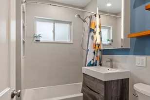 51 Gooch St, Melrose, MA 02176 - Photo 31