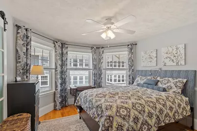 51 Gooch St, Melrose, MA 02176 - Photo 27